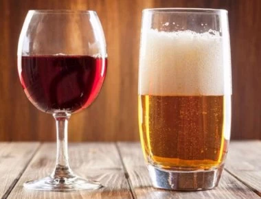 Τι θα σας συμβεί αν «μπερδέψετε» τη μπύρα με το κρασί;